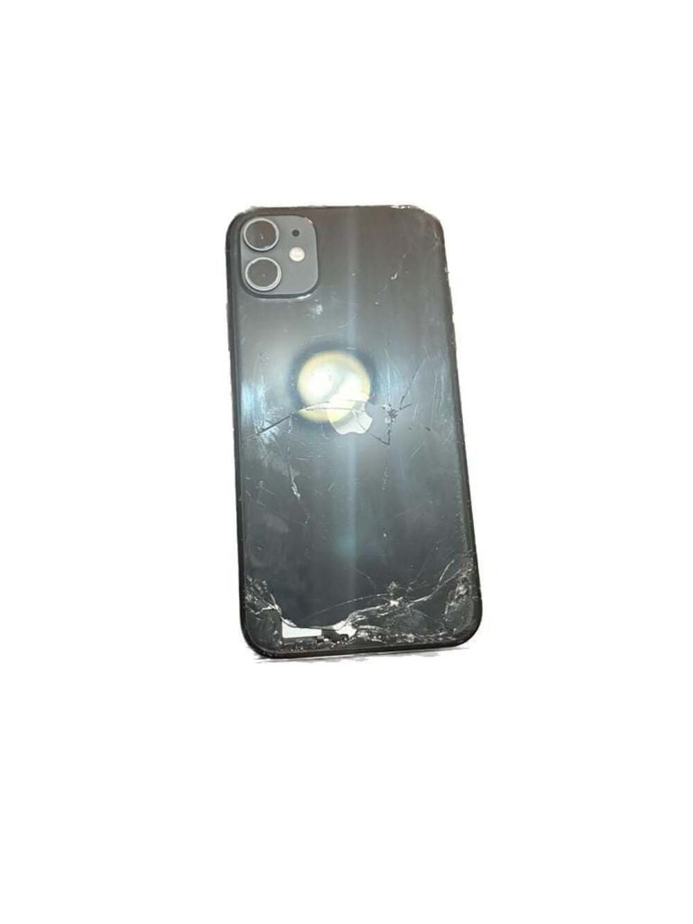 Unlocked Apple iPhone 11, 64GB, Black, Damaged/For Parts imei 35 905188 540511 - Picture 3 of 3